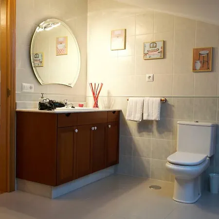 Con Piscina En Mino-perbes 度假居 *