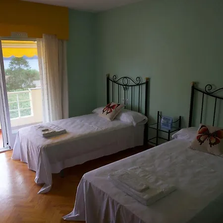 Con Piscina En Mino-perbes 米尼奥